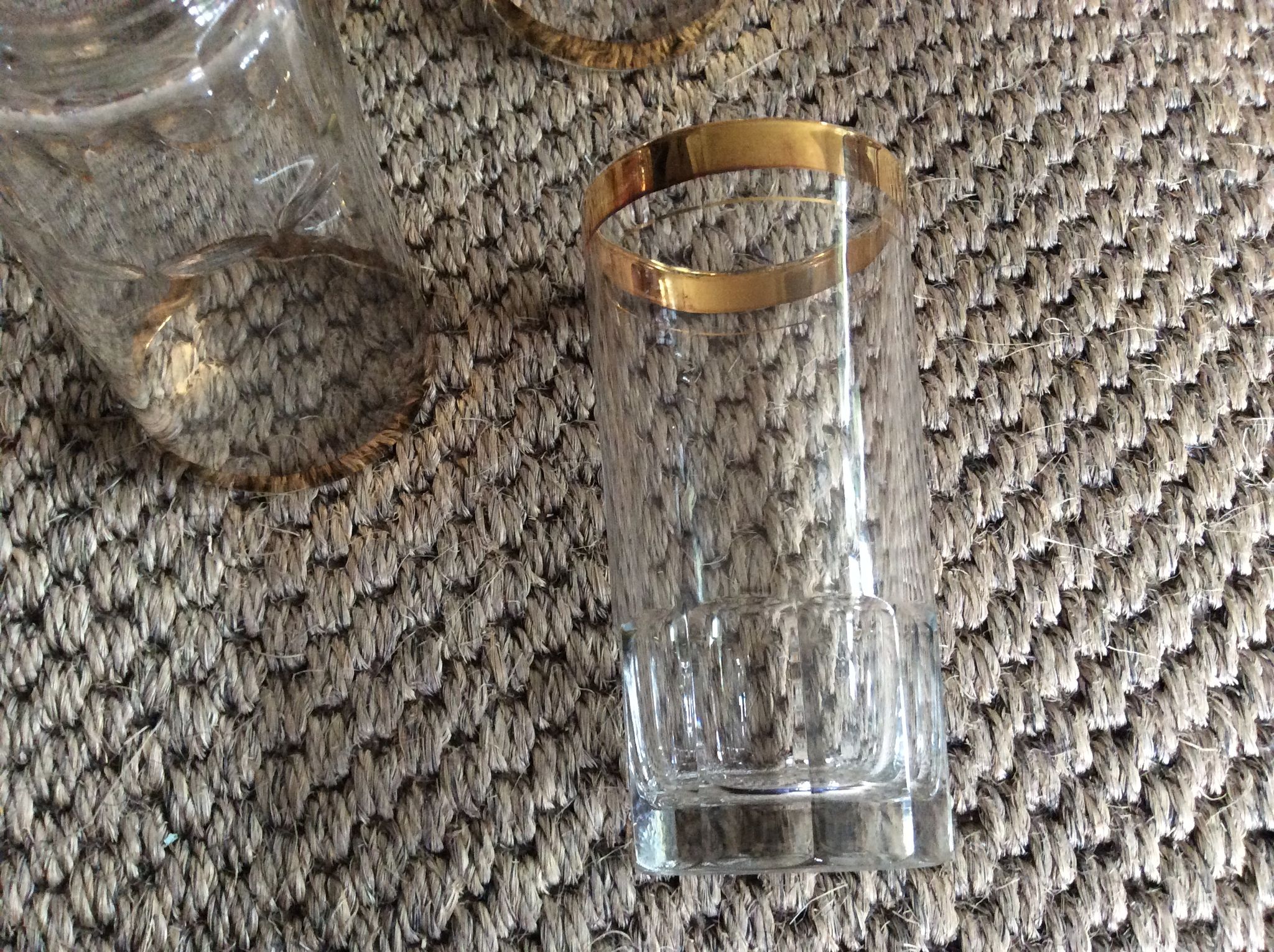 Series of 6 vintage glasses