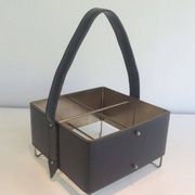 Porte-bouteilles en cuir, laiton et métal doré