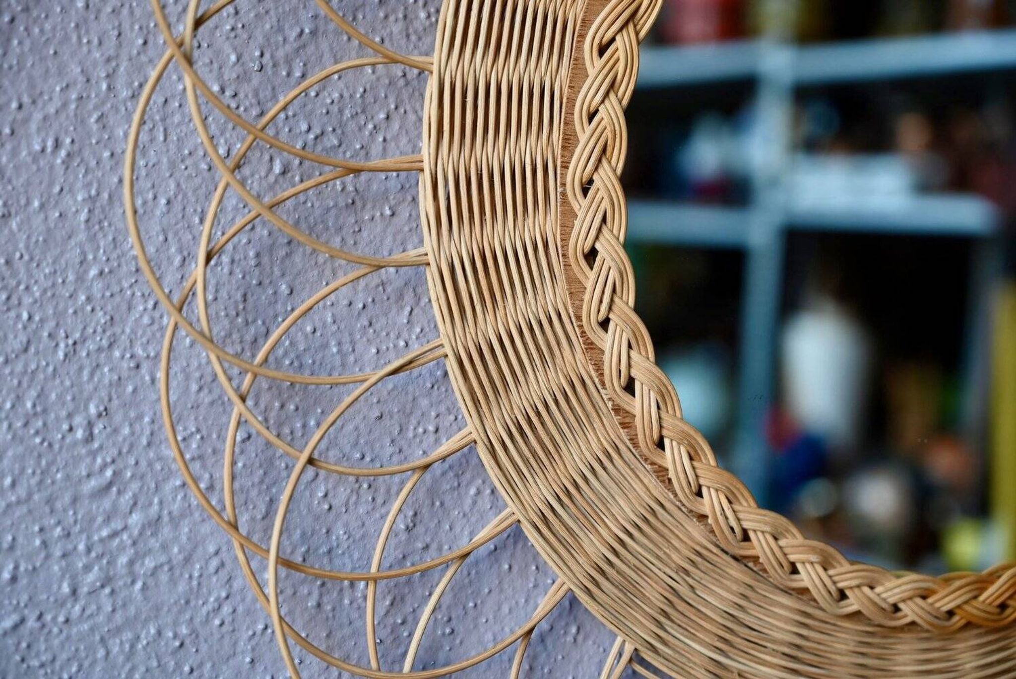 Round woven rattan wall mirror flower sun bohemian 80s signed Dillense