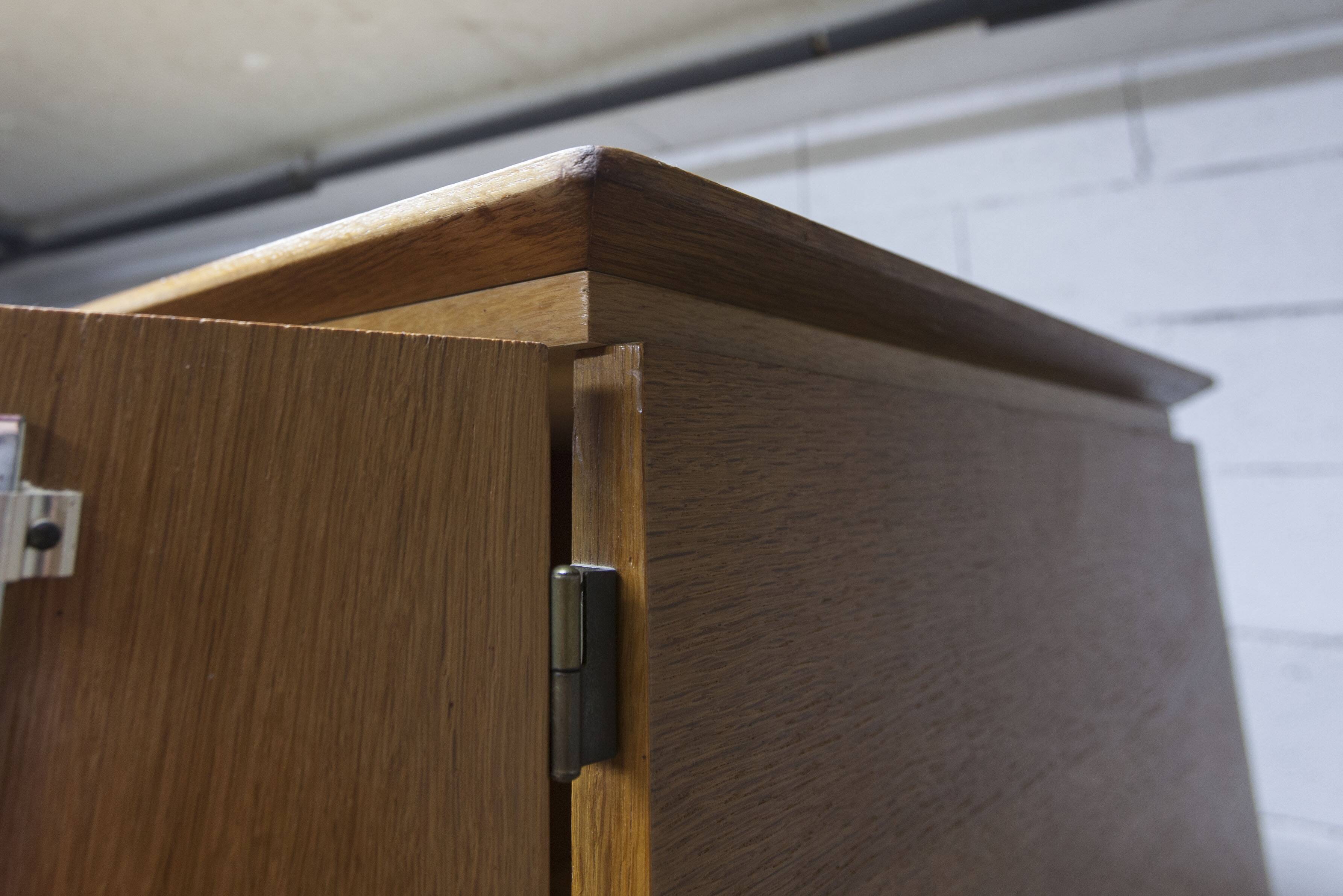 French wardrobe with tapered legs, 3 doors, 1 mirror (27*130), and 1 drawer.