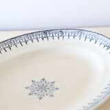 Oval dish, Saint Amand, iron earth