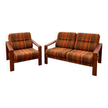 Vintage Scandinavian living room from the 1970s in teak and fabric.