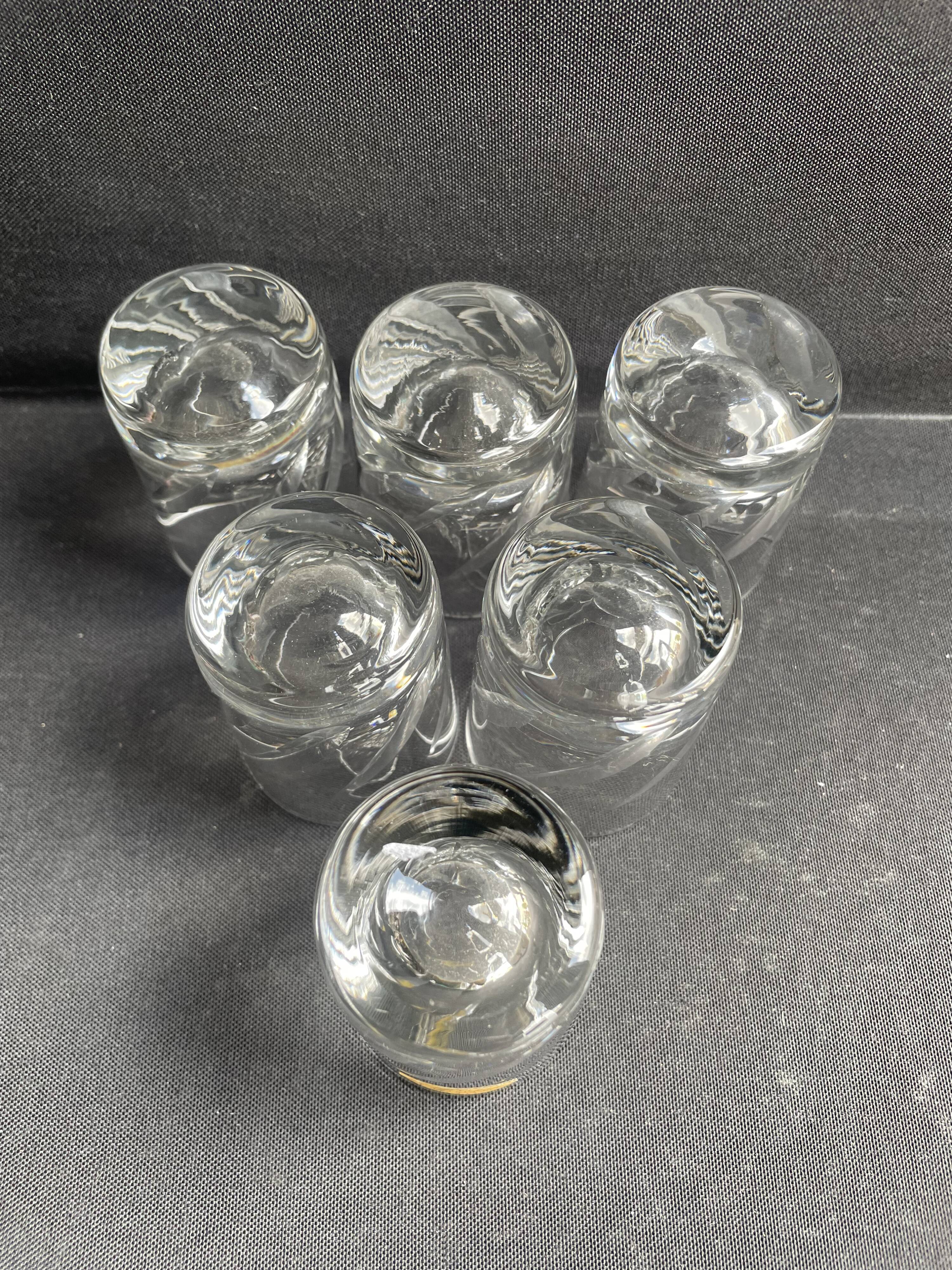 6 hand-cut crystal glasses