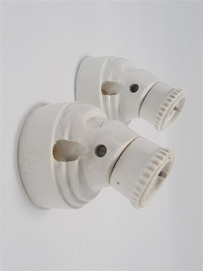 Duo of white ceramic wall lamps
