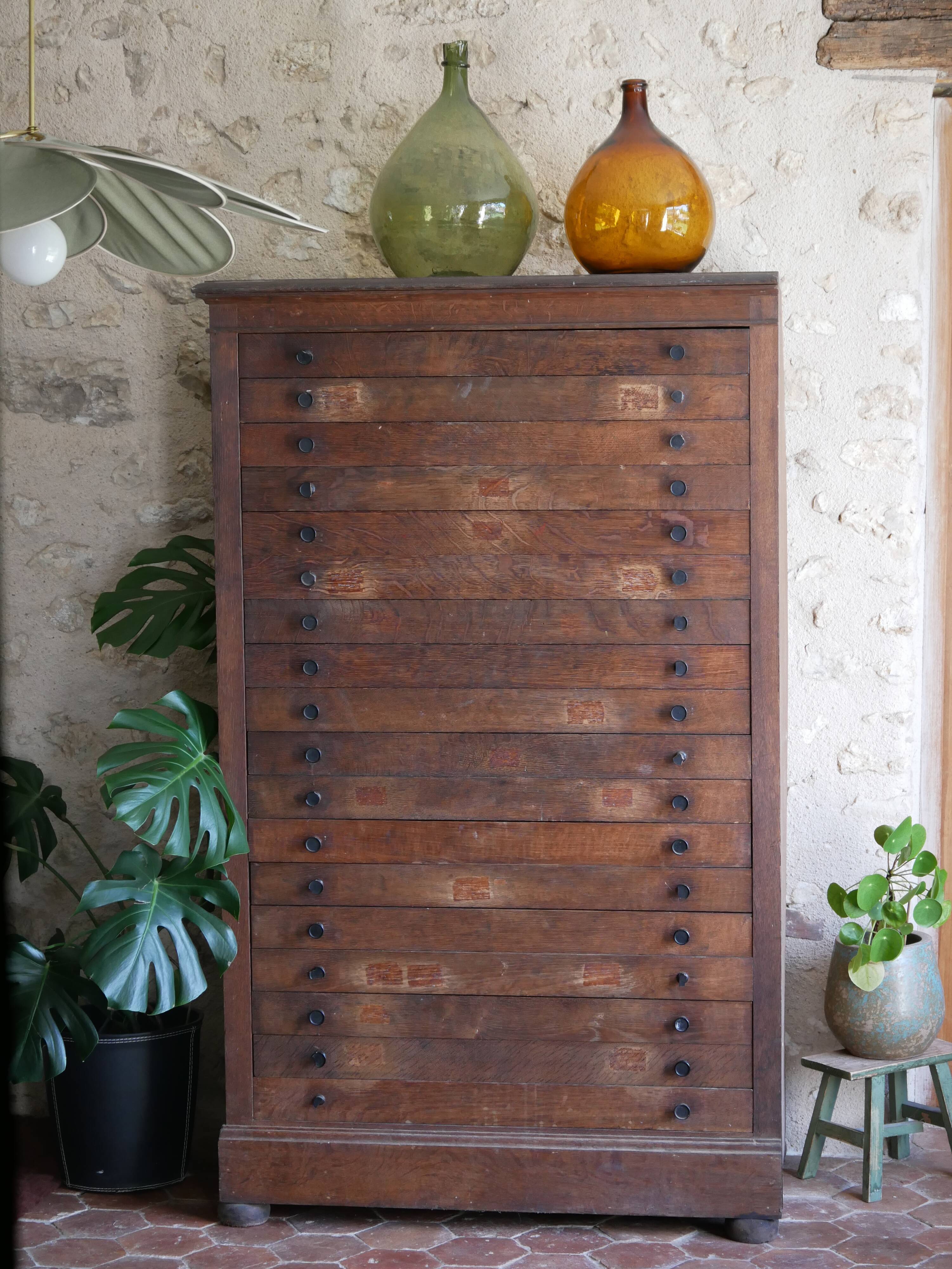 Furniture of trade type printer