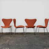 4 chaises Fritz Hansen Butterfly rembourrées