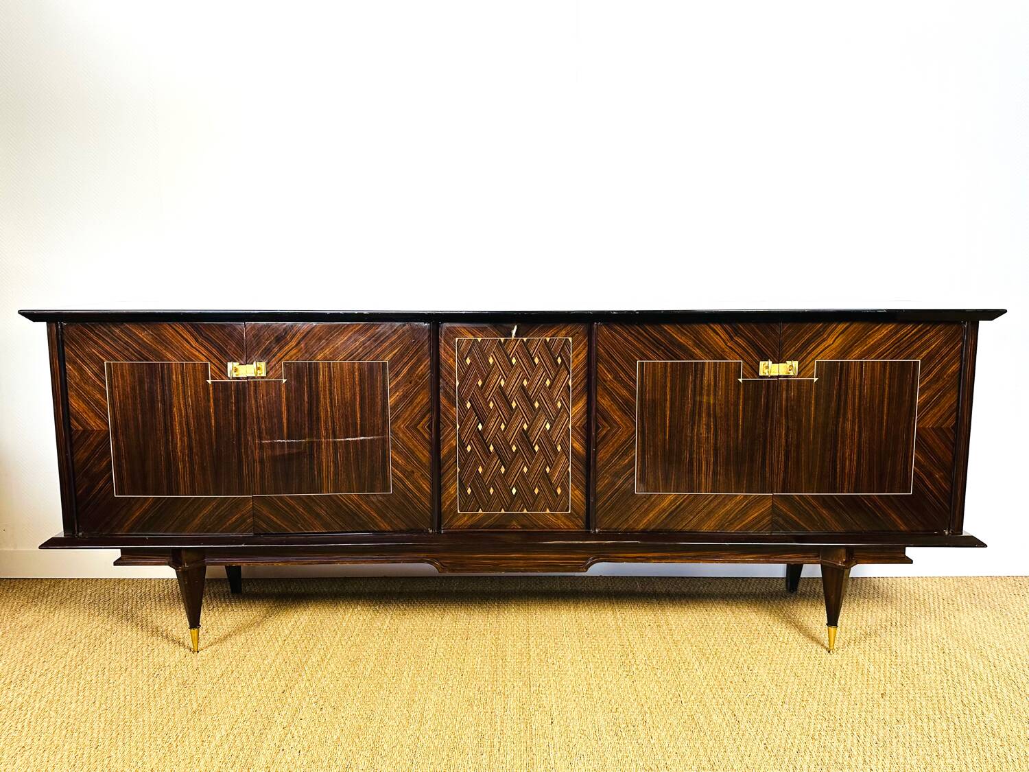 Art Deco buffet in Macassar ebony, 1940.