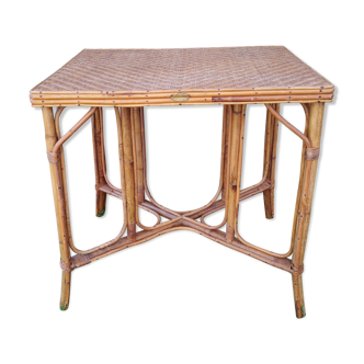 Old rattan table