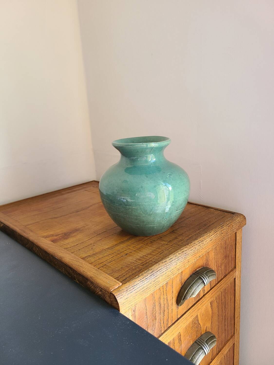 Light green ceramic vase