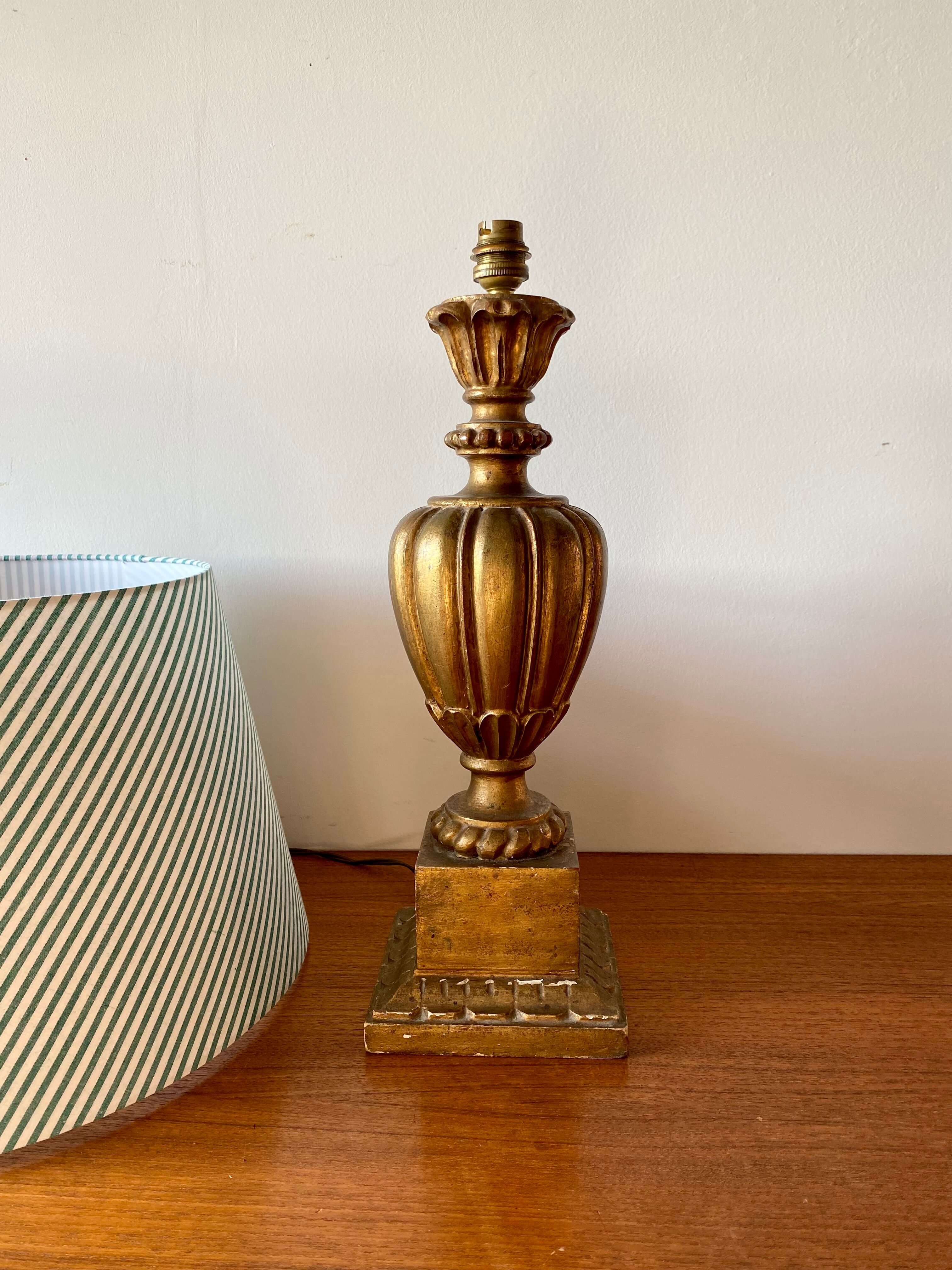 Gilded wooden lamp