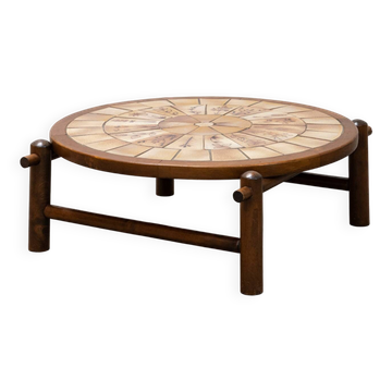Round ceramic coffee table in the style of Roger Capron.