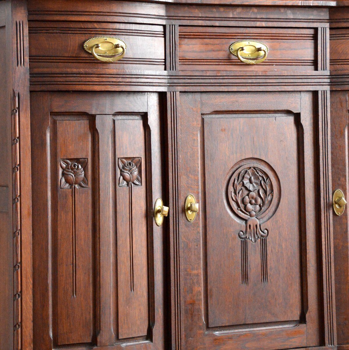 China buffet stained glass Art Nouveau 1900 vintage