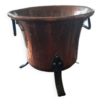 Copper pot