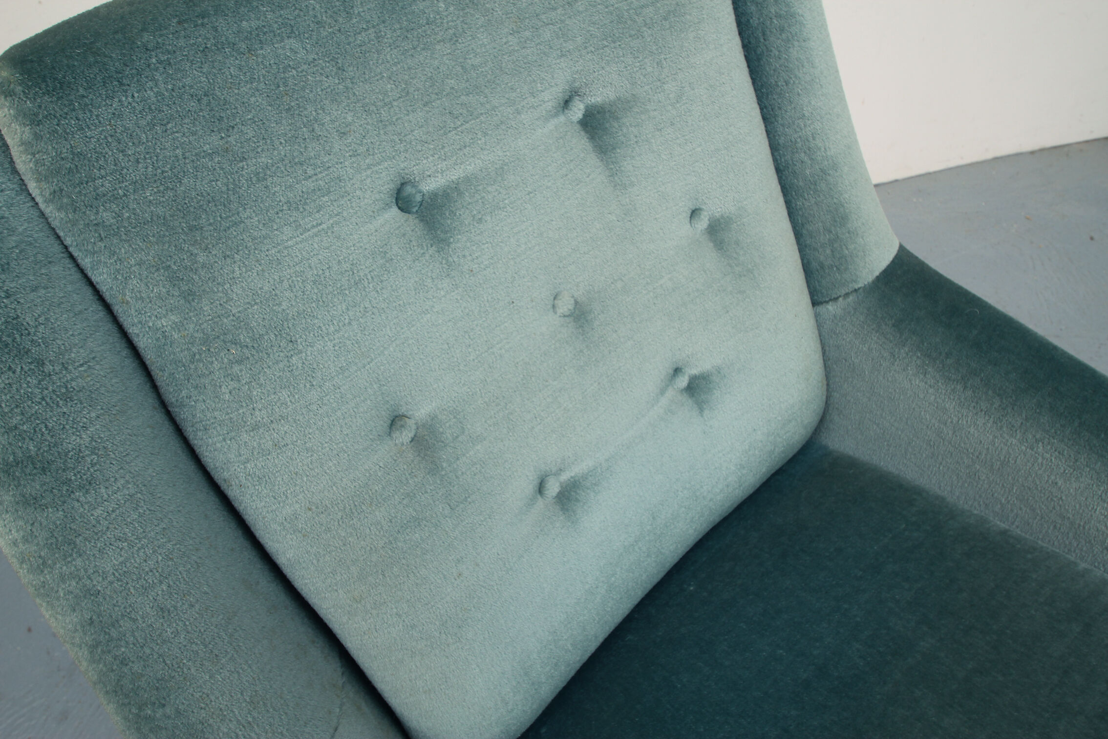 1950s clubchair in blue velour