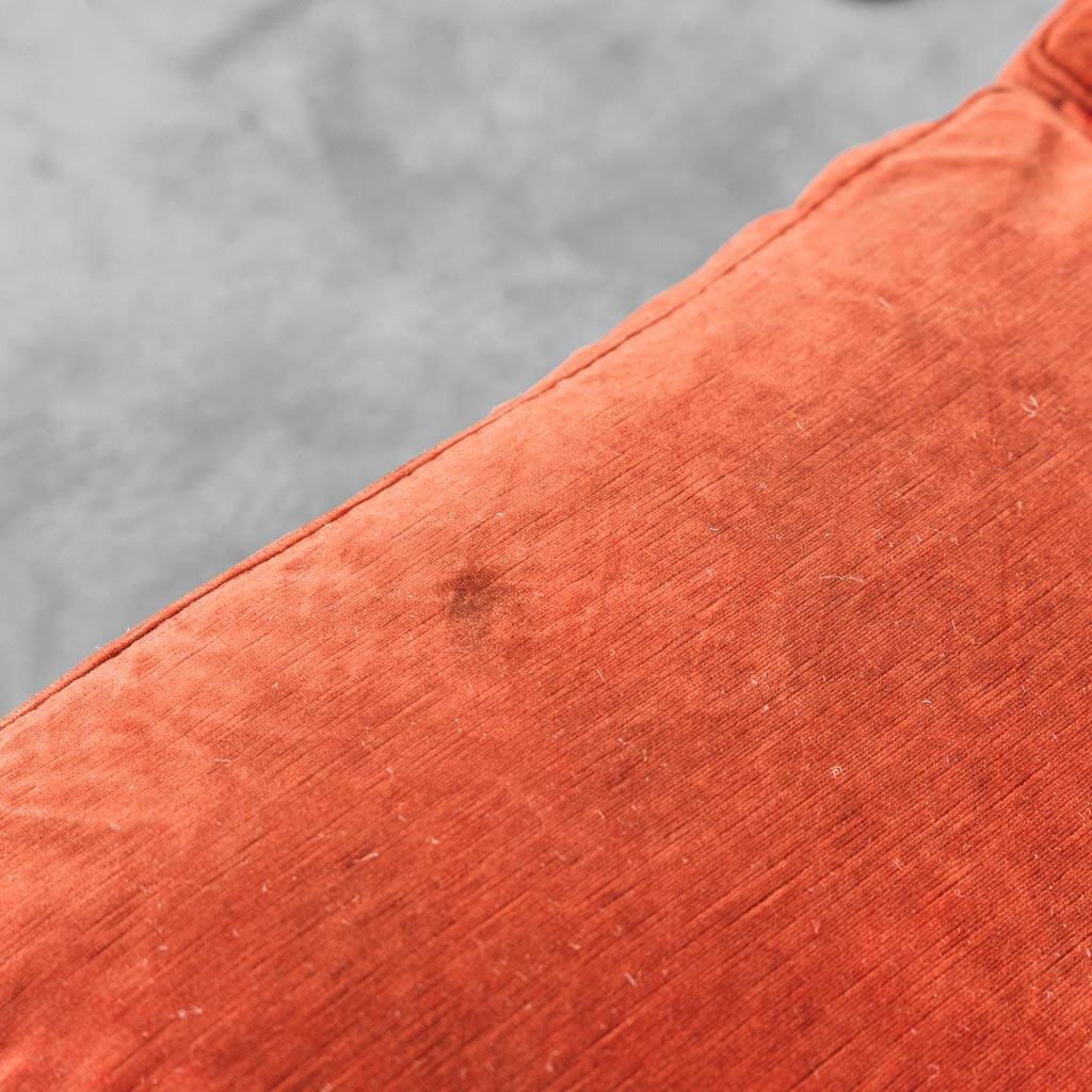 Divano 3 posti en velluto arancione anni '50 vintage modernariato