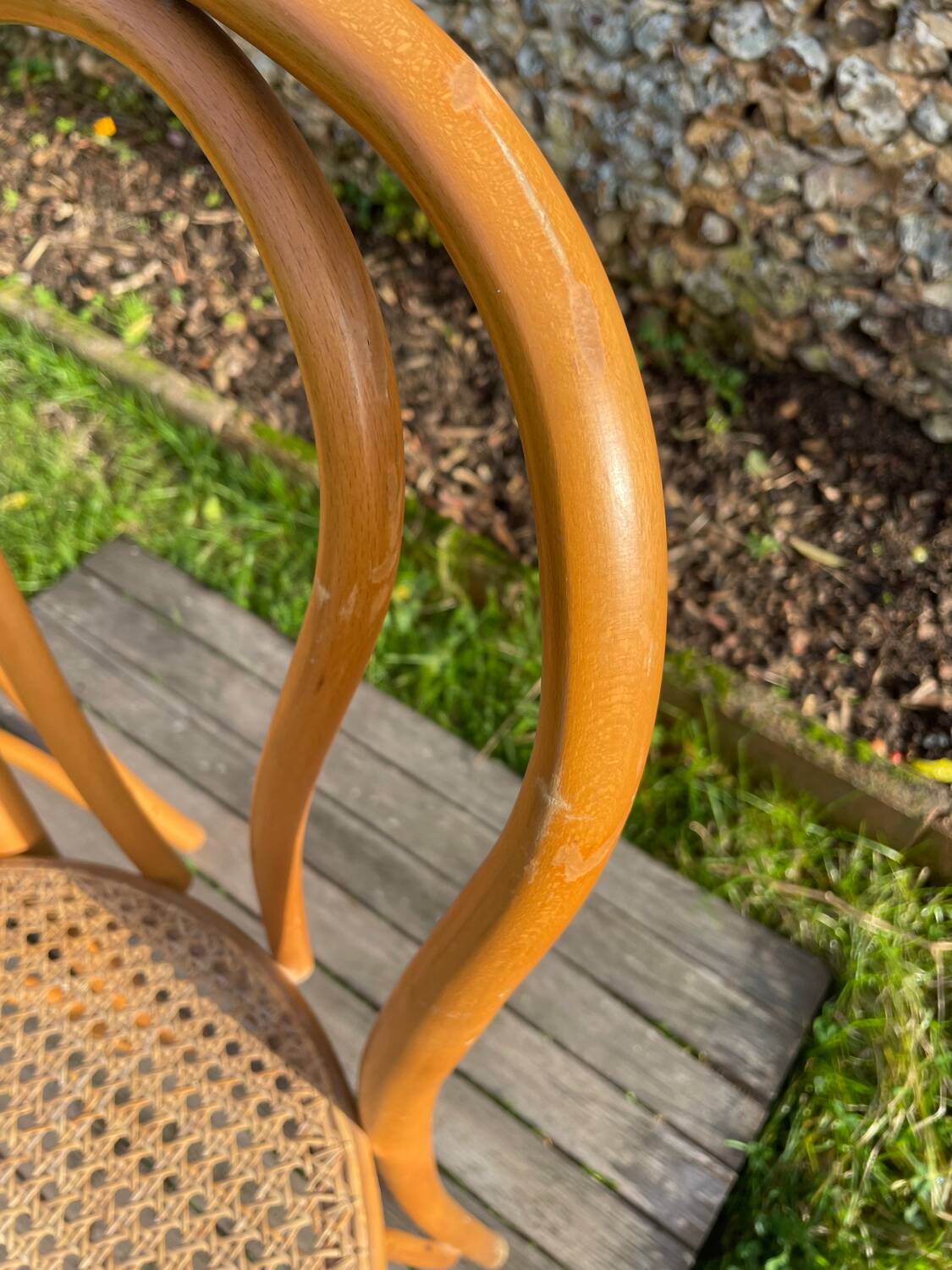 Paire de chaises bistrot bois clair