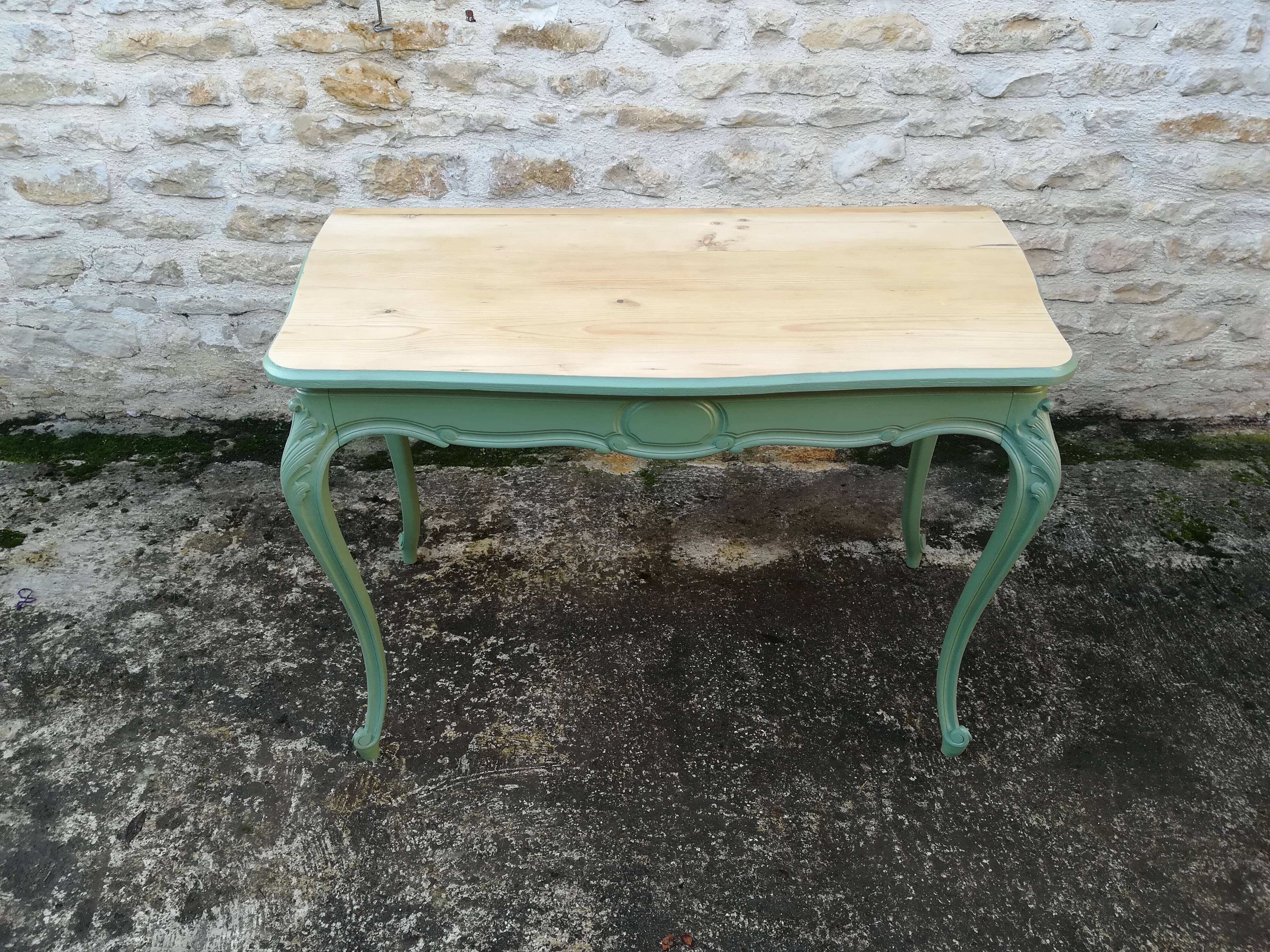 Louis XV style curved desk