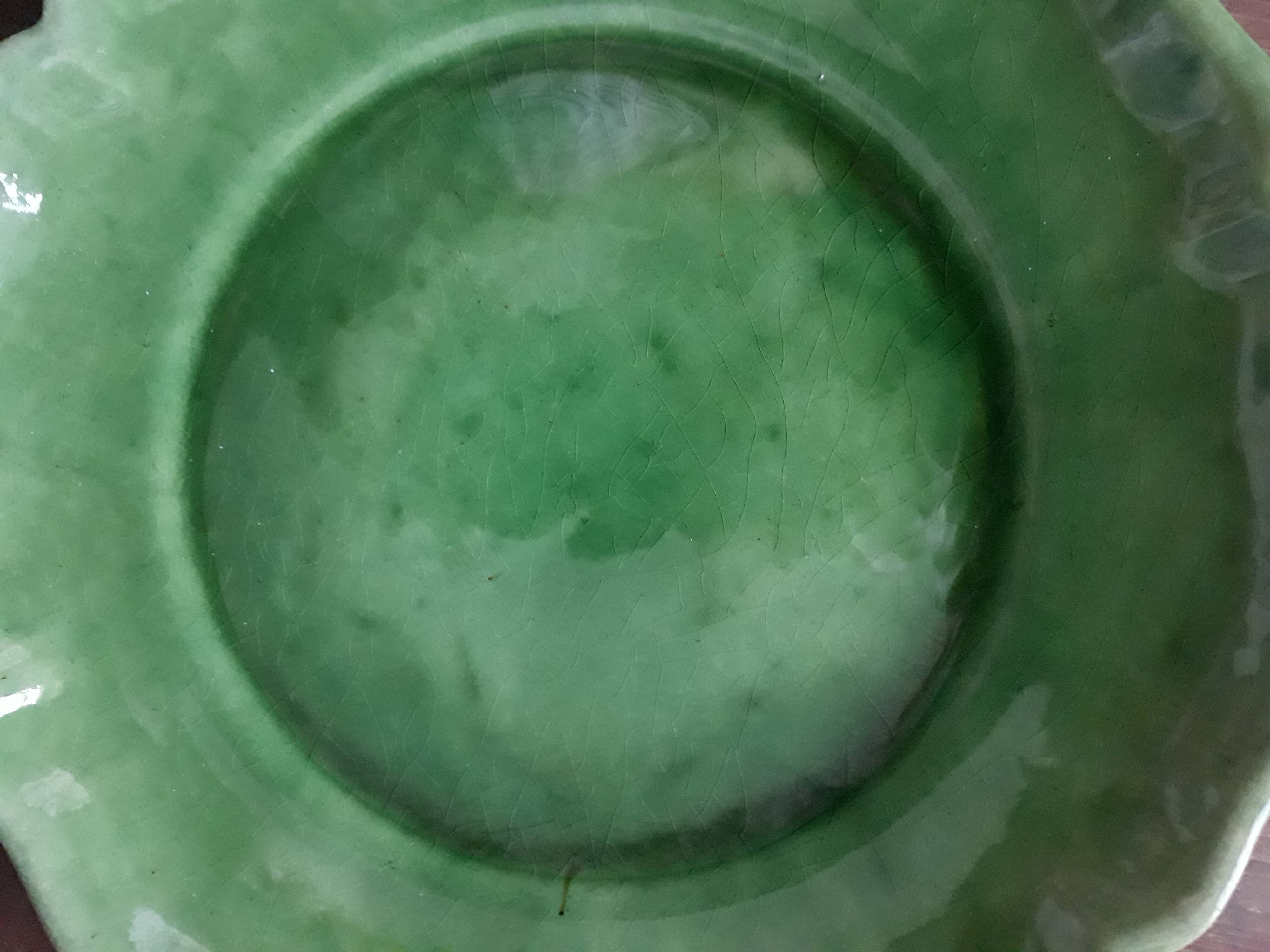 Set of 8 green enamelled Earth plates BIOT