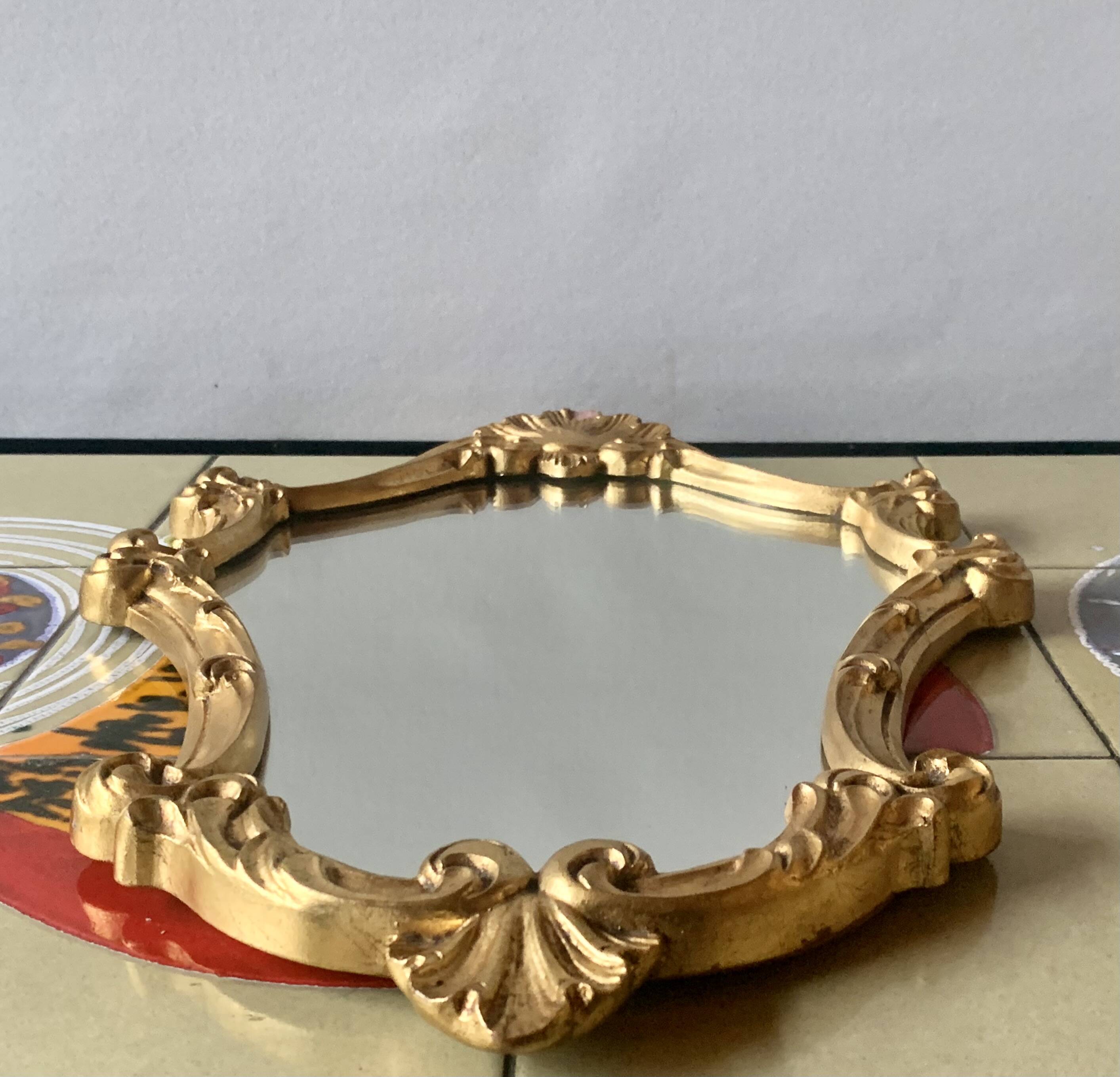Vintage wall mirror in gold plaster - rococo style