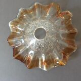 Skirted lampshade in thick glass. Amber part around the edge