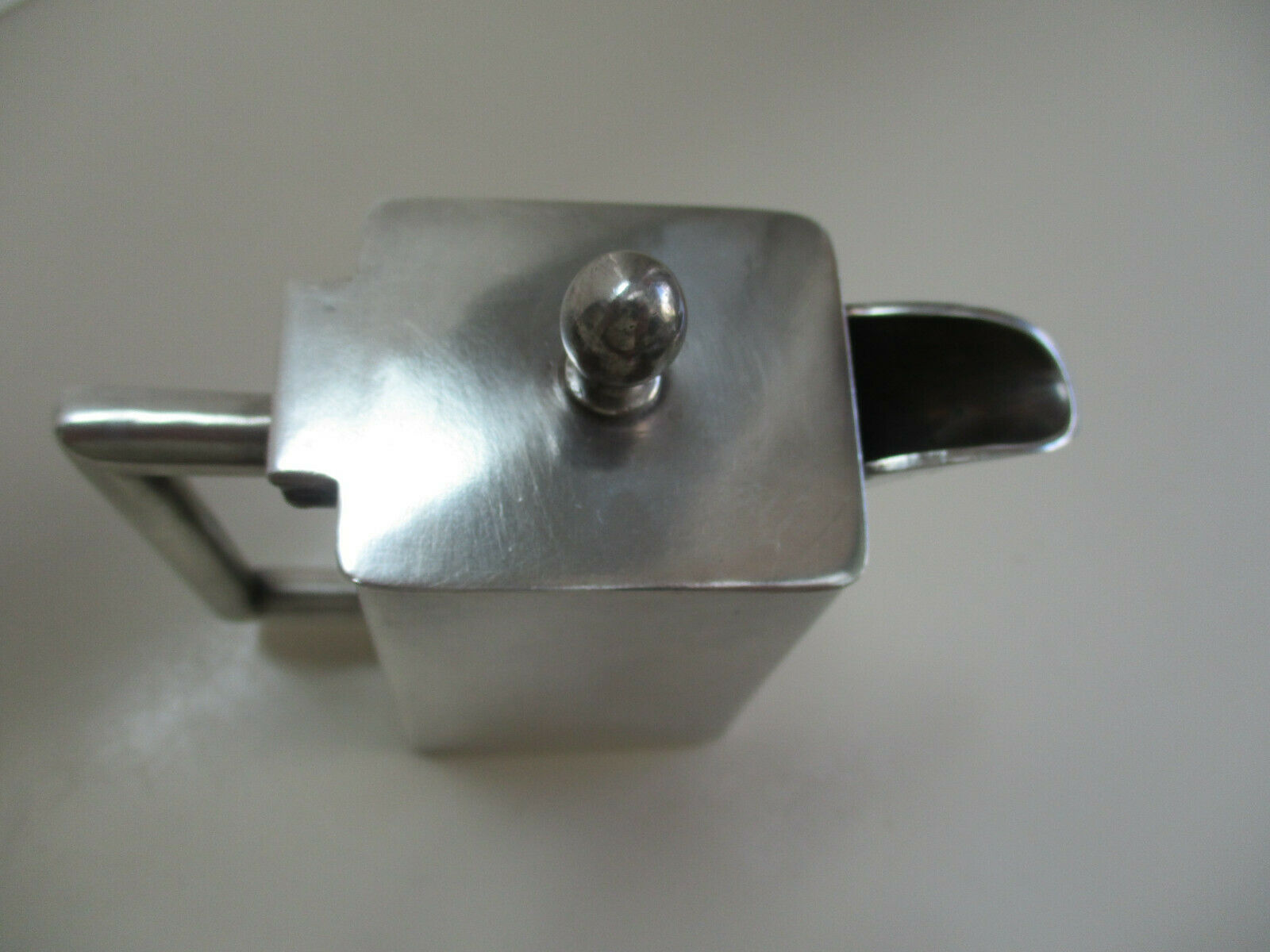 Silver metal coffee maker by B.Bohrmann for Hof Baden-Baden Frankfurt