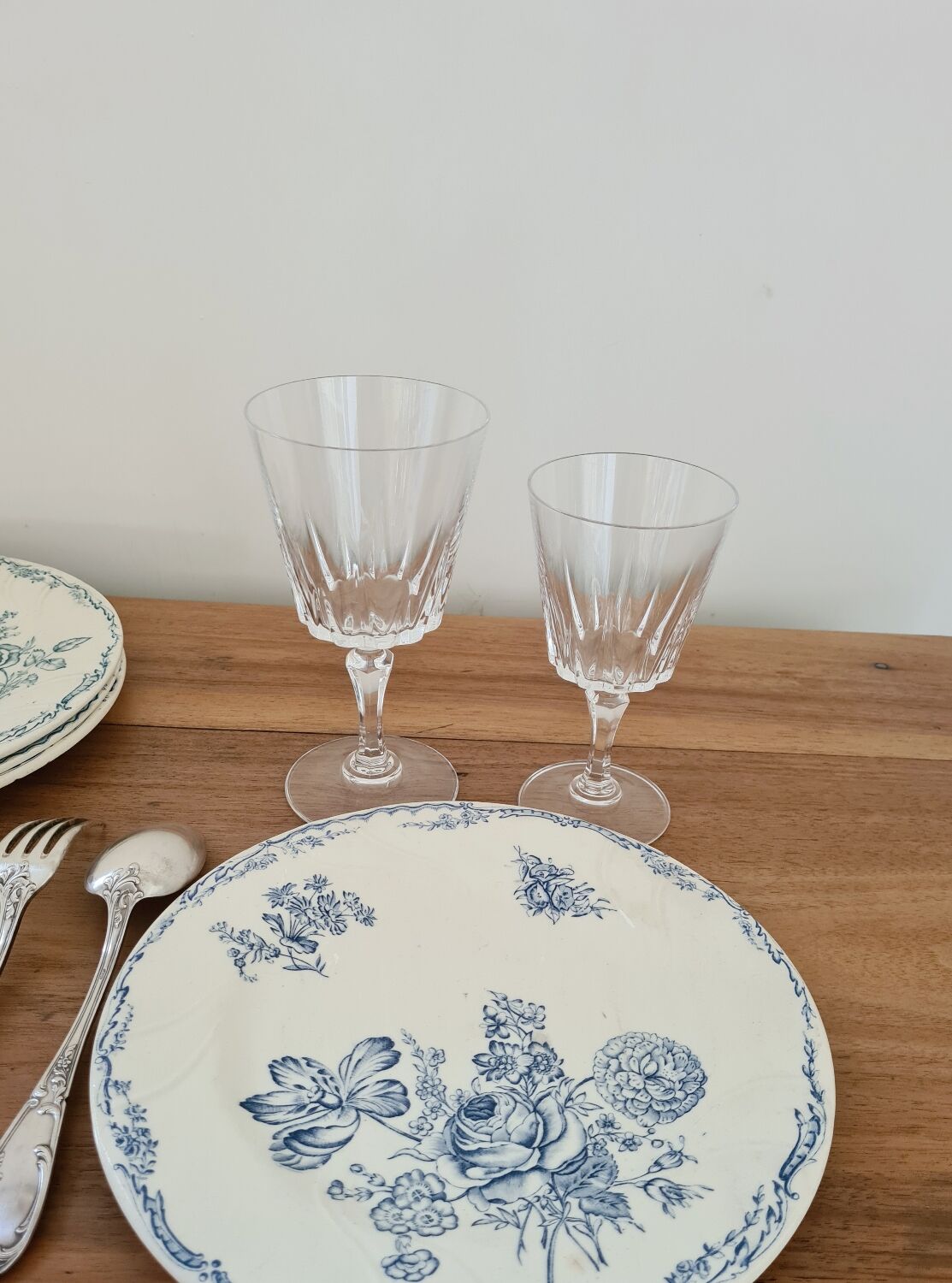 Crystal water glasses from Arques