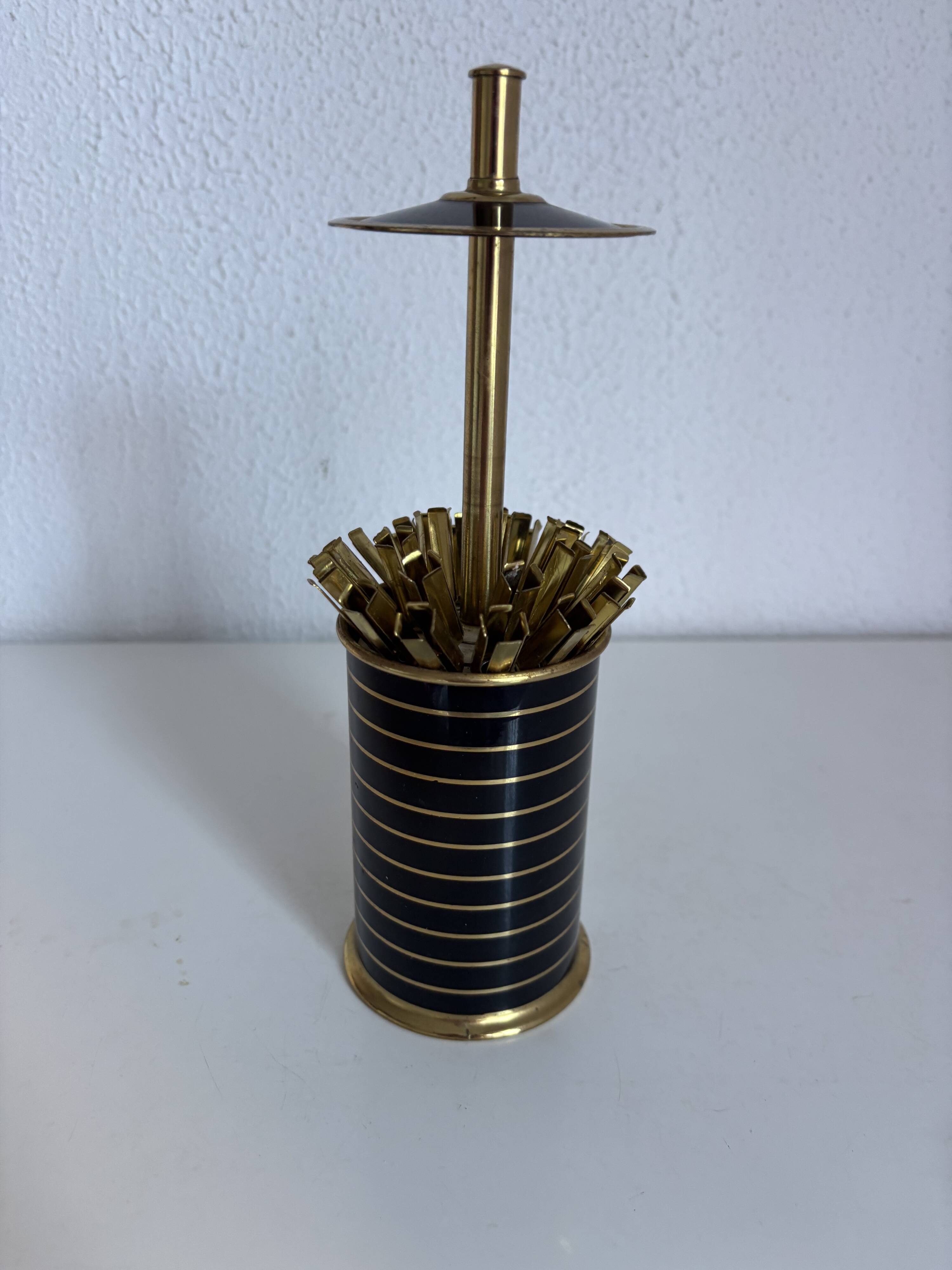 Vintage 1960 black cigarette case with golden stripes - 14 x 7 cm