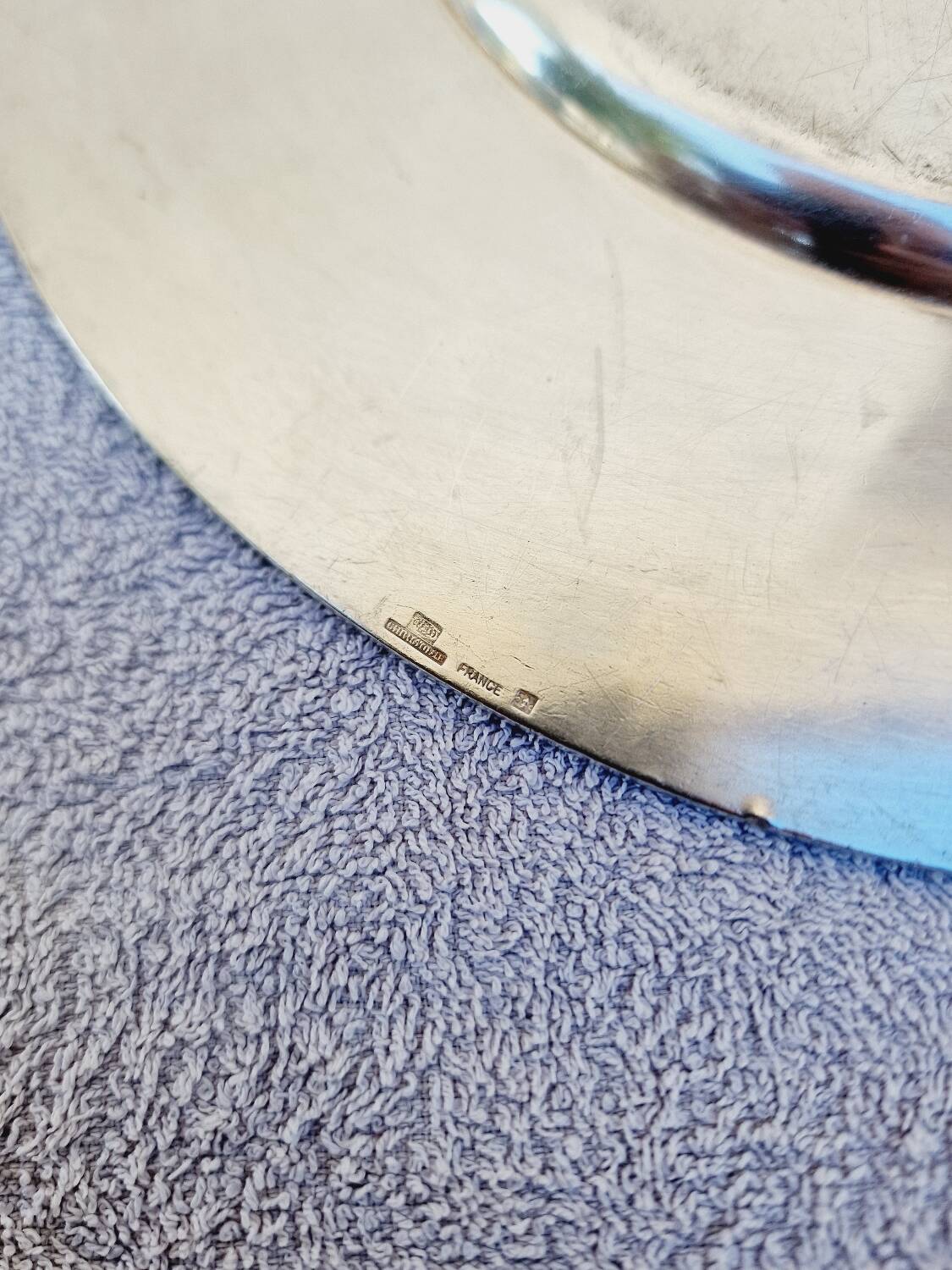 Christofle round tray in silver metal