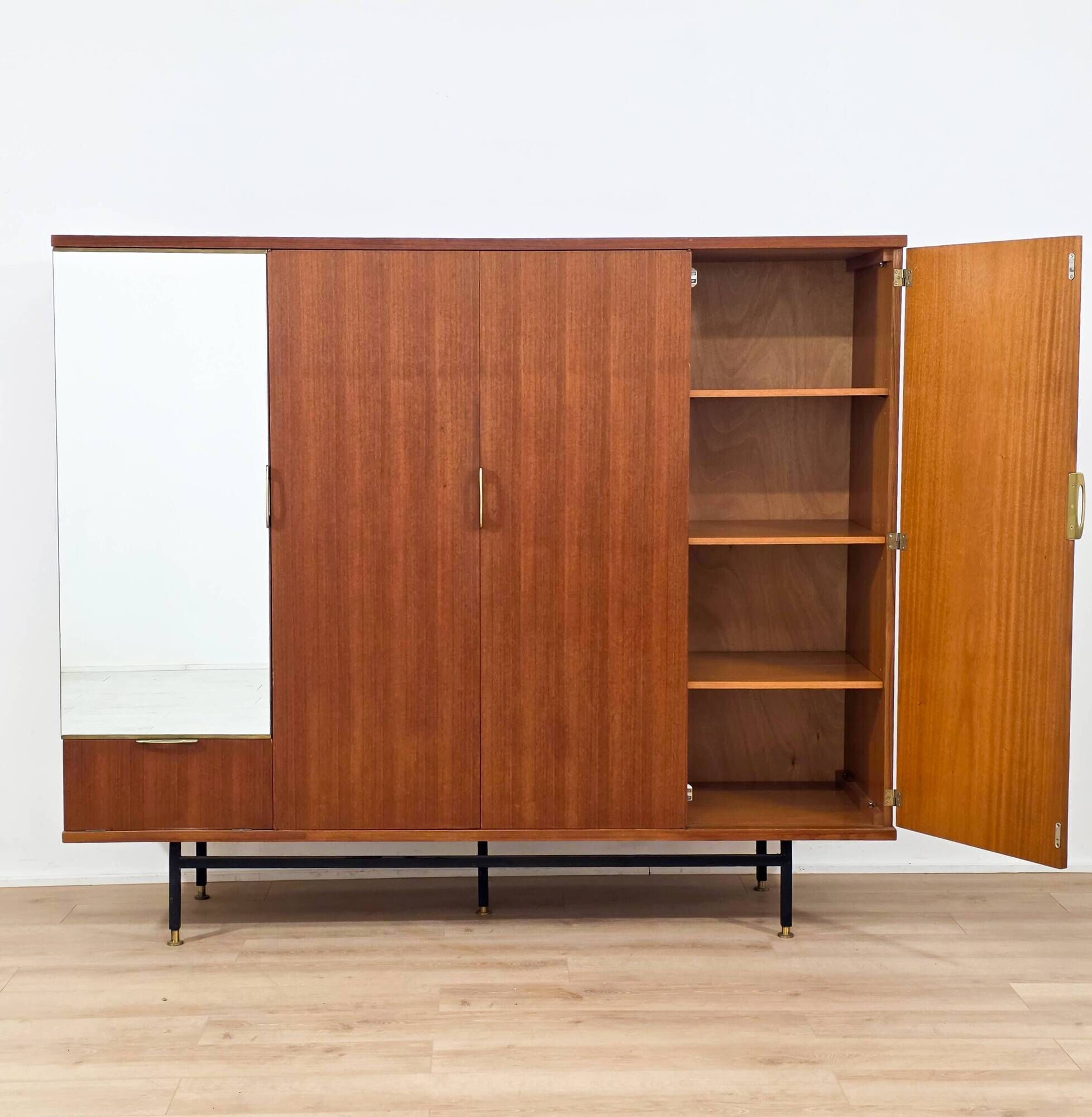 Dressing wardrobe Joseph-André Motte — French design from the 1950s