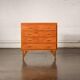 Commode pieds compas
