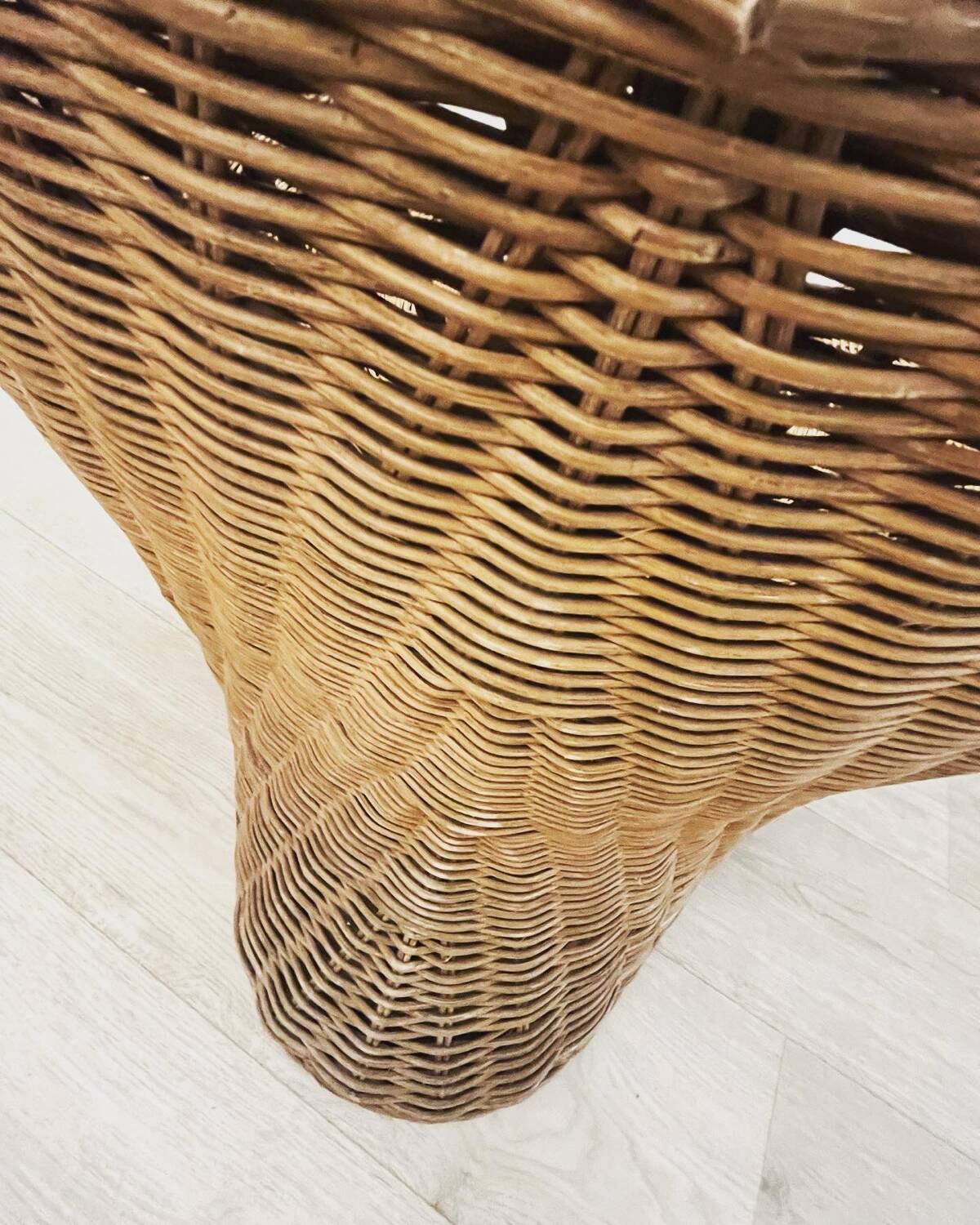 Lotus chair