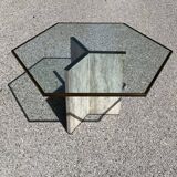 Table à manger plateau en verre/laiton, pied en travertin