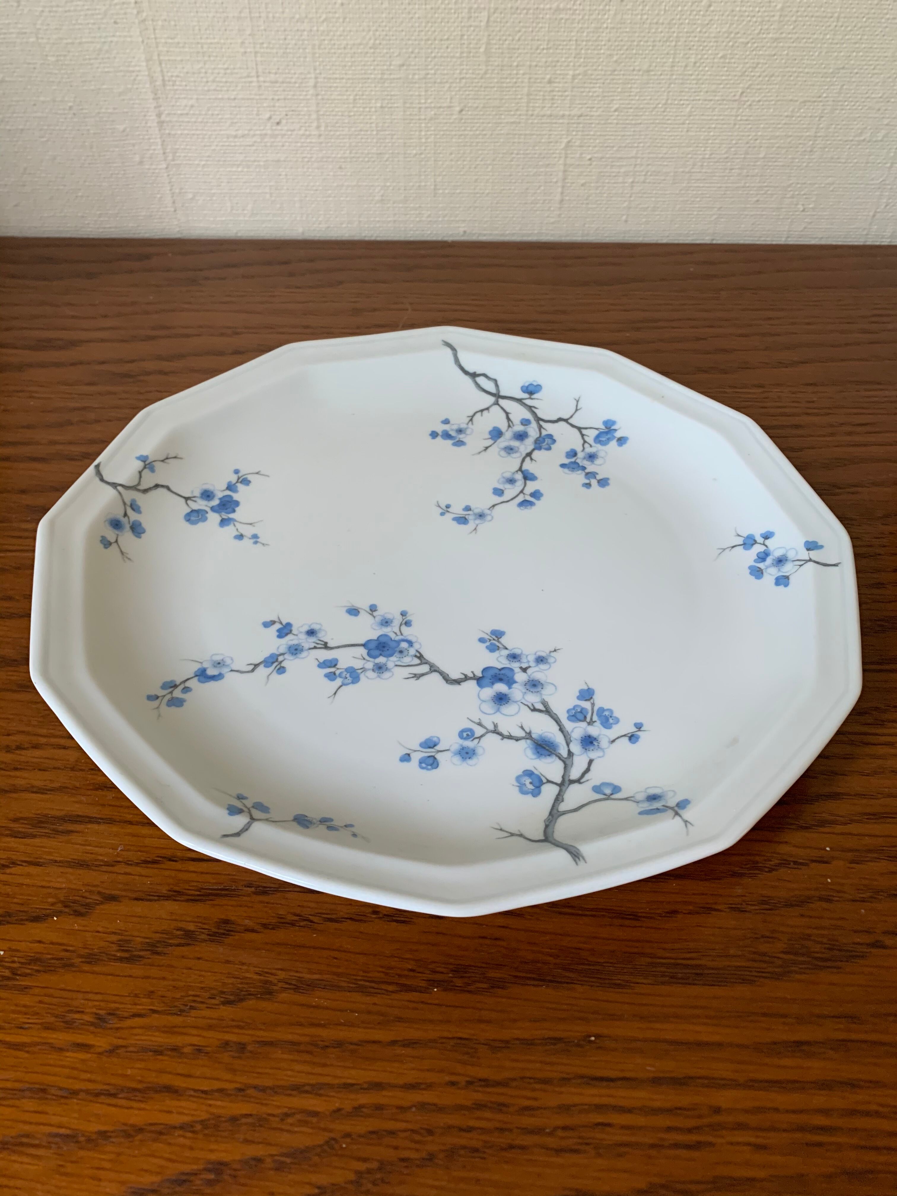 Porcelain dish from Limoges Bernardaud