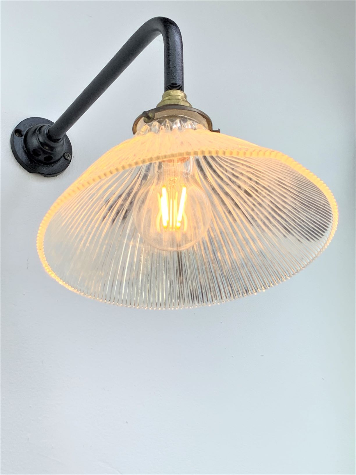 Applique col de cygne droit 1930 avec Holophane Verre