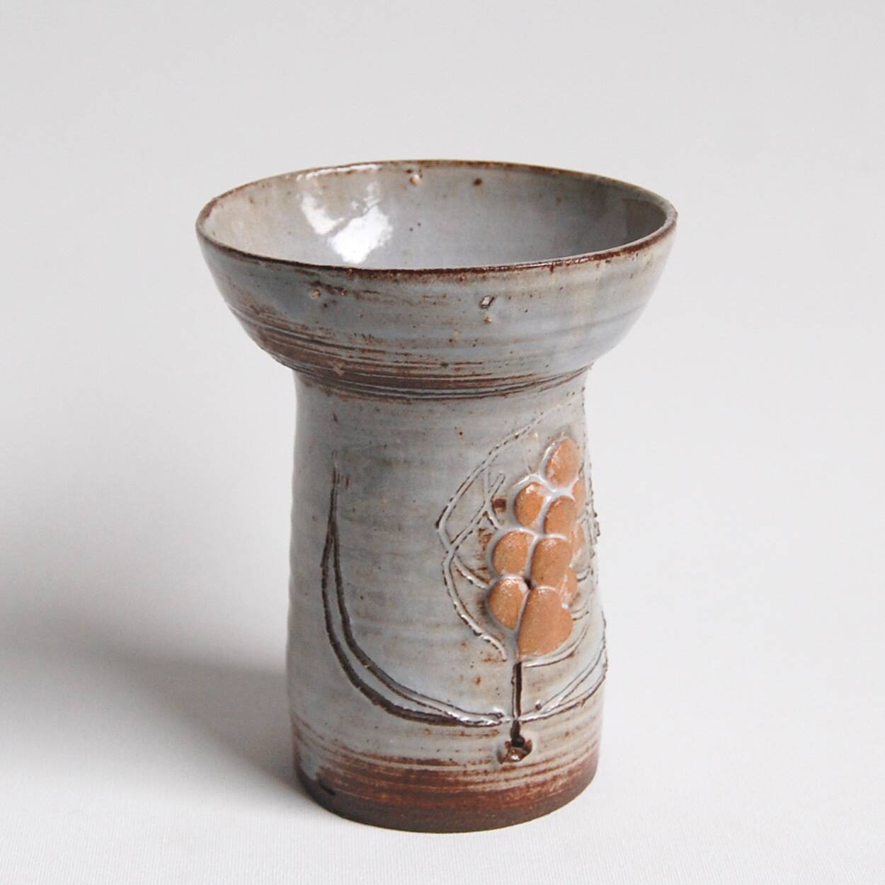 Small vintage Jacinthe vase - Dour Belgium - Therese Bataille