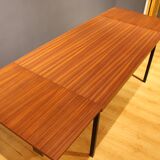 Extending table by Pierre Guariche for Huchers-Minvielle