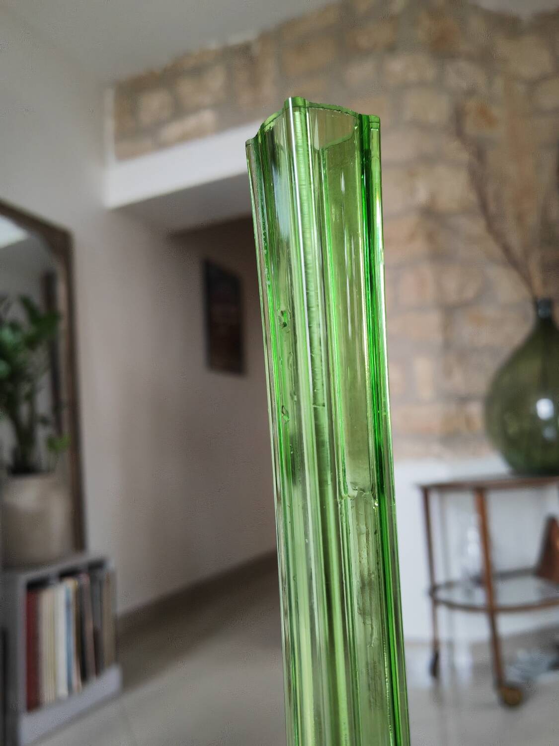 Green soliflore vase