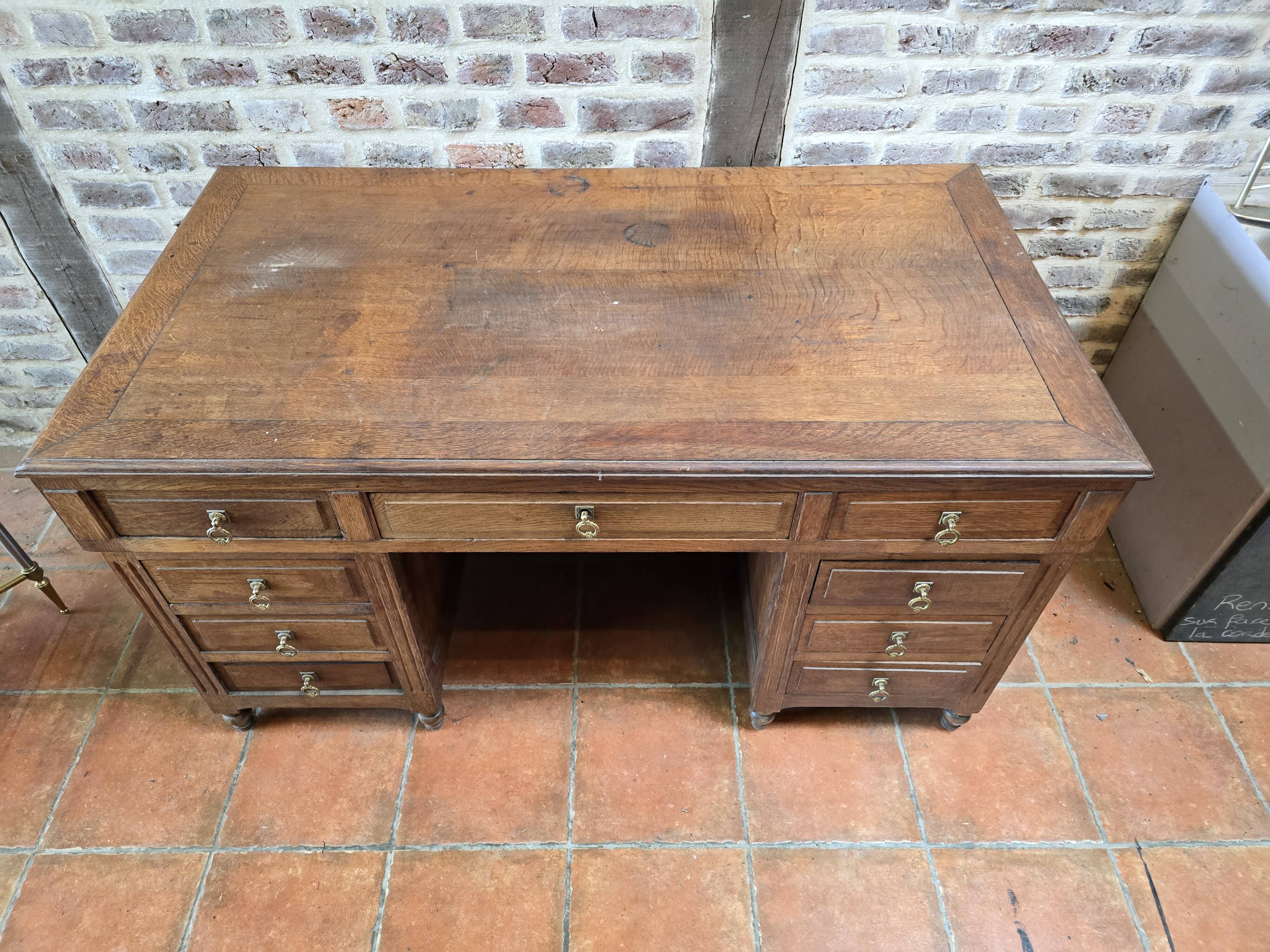 Oak minister's desk