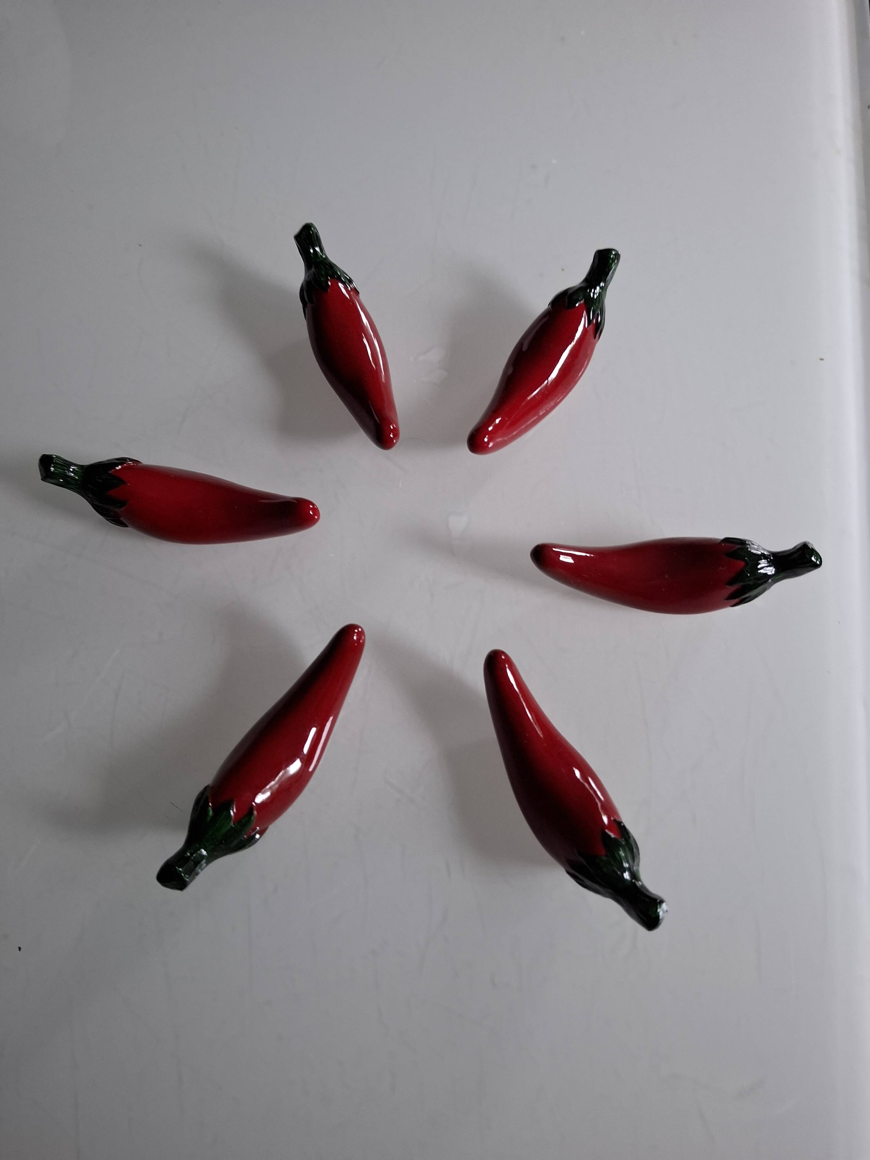 6 knife rests Peppers