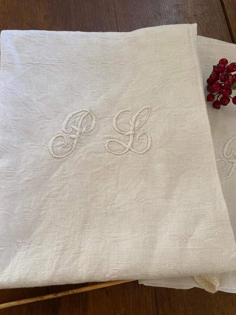 Damask cotton tea towels monogram LP.