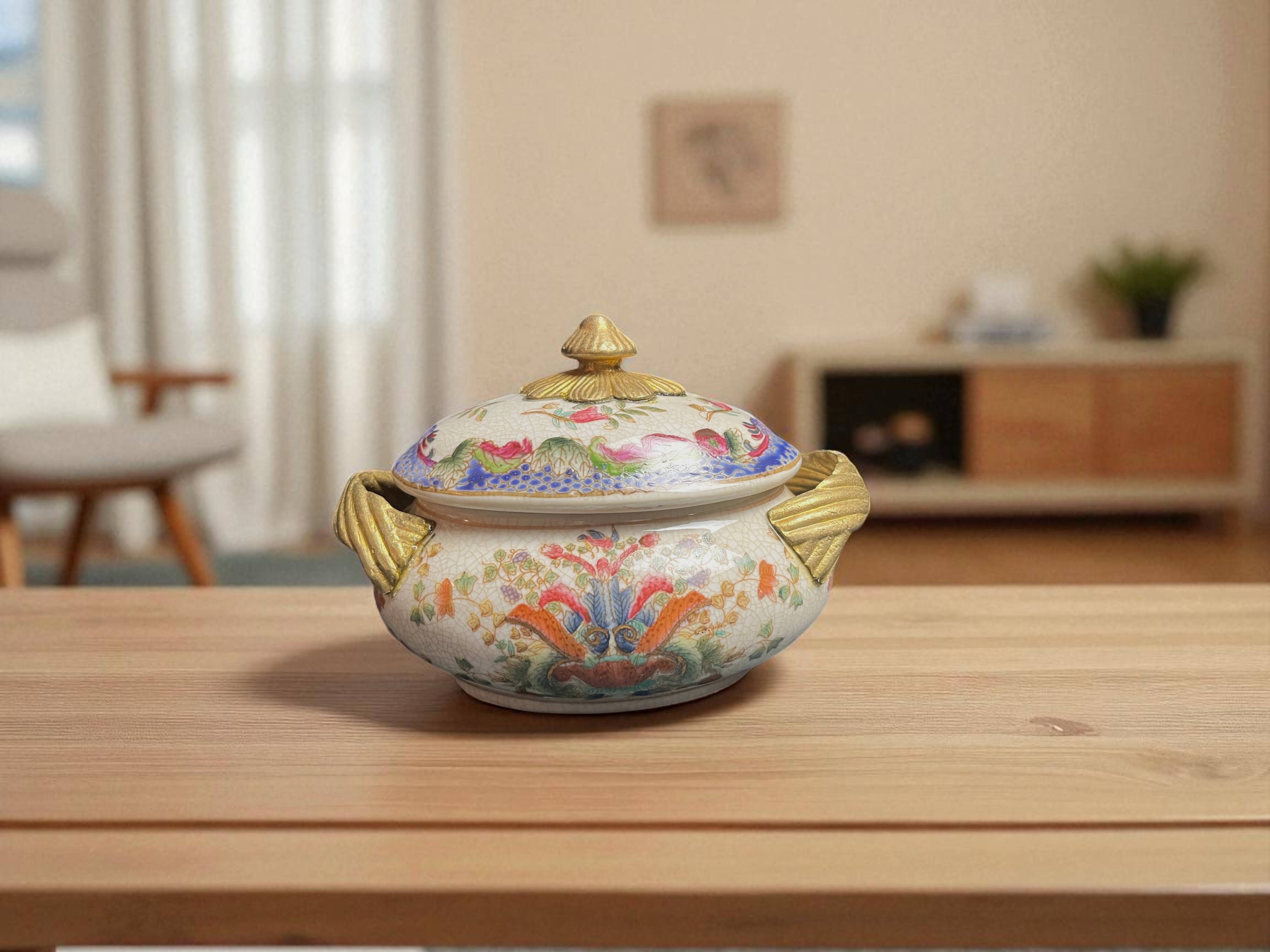 Cracked ceramic candy box with floral and gold decoration, 20th century