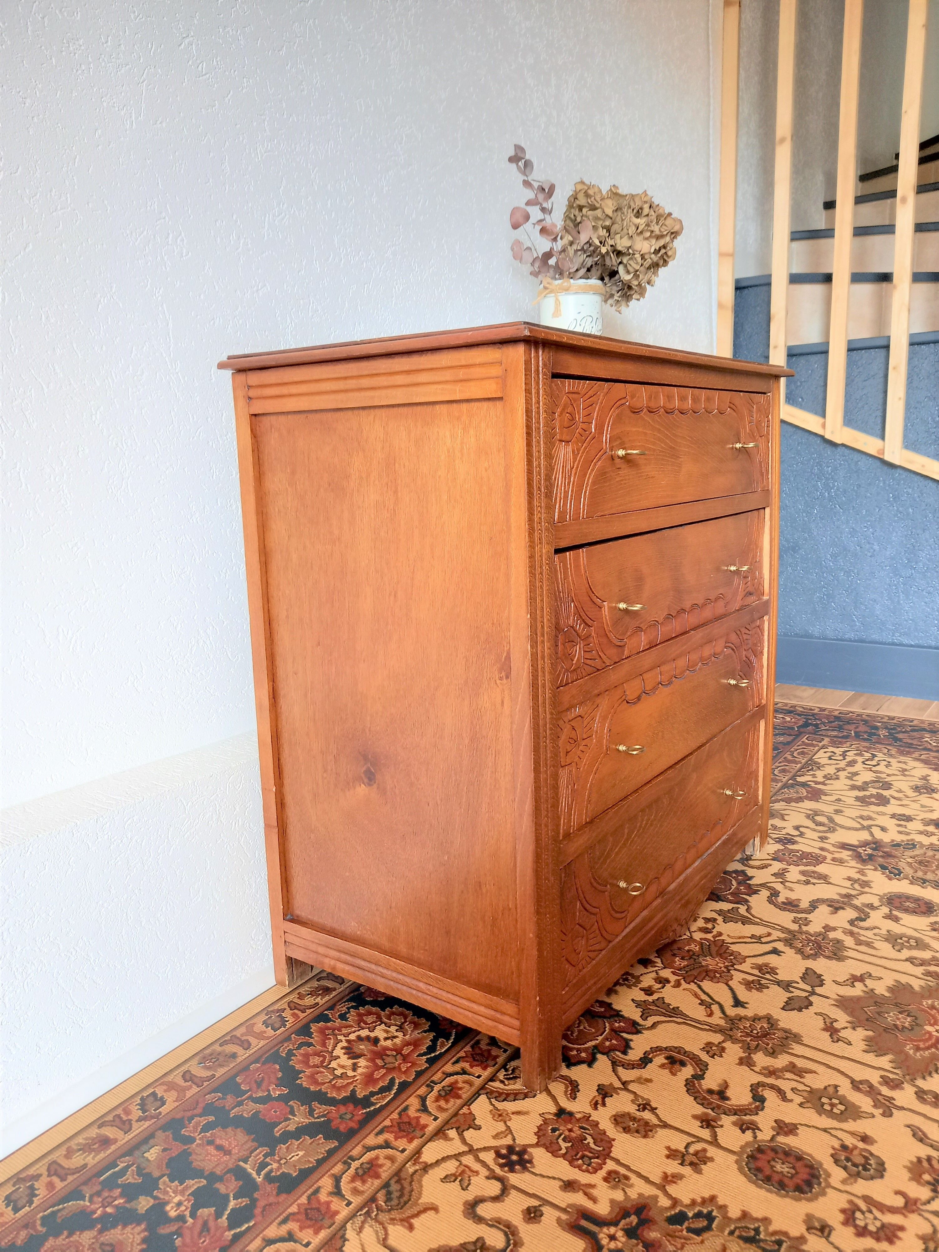 Art Deco chest of drawers