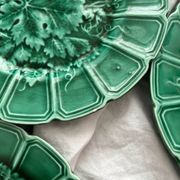 6 assiettes à dessert faïence en barbotine feuilles de vigne Sarreguemines