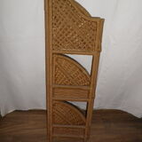 Wood corner shelf and string