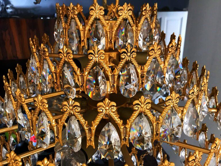 Italian 1960 cut crystal chandelier