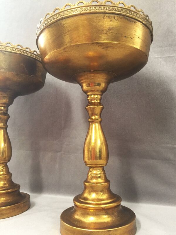 Paire de Grandes Coupes Cassolettes sur Pieds Centre de Table Métal Doré