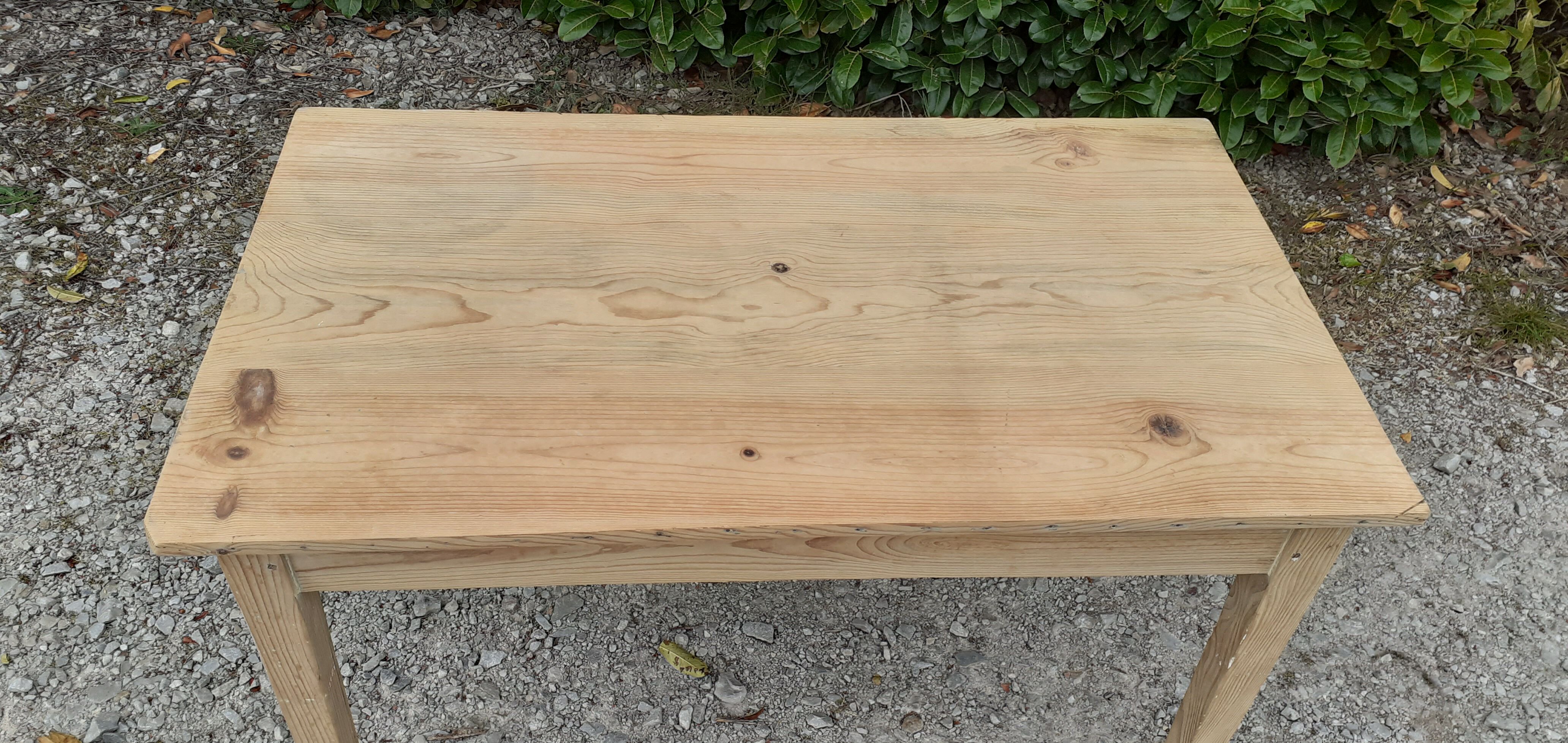 Table de ferme bois brut sapin