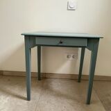 Children's table completely renovated