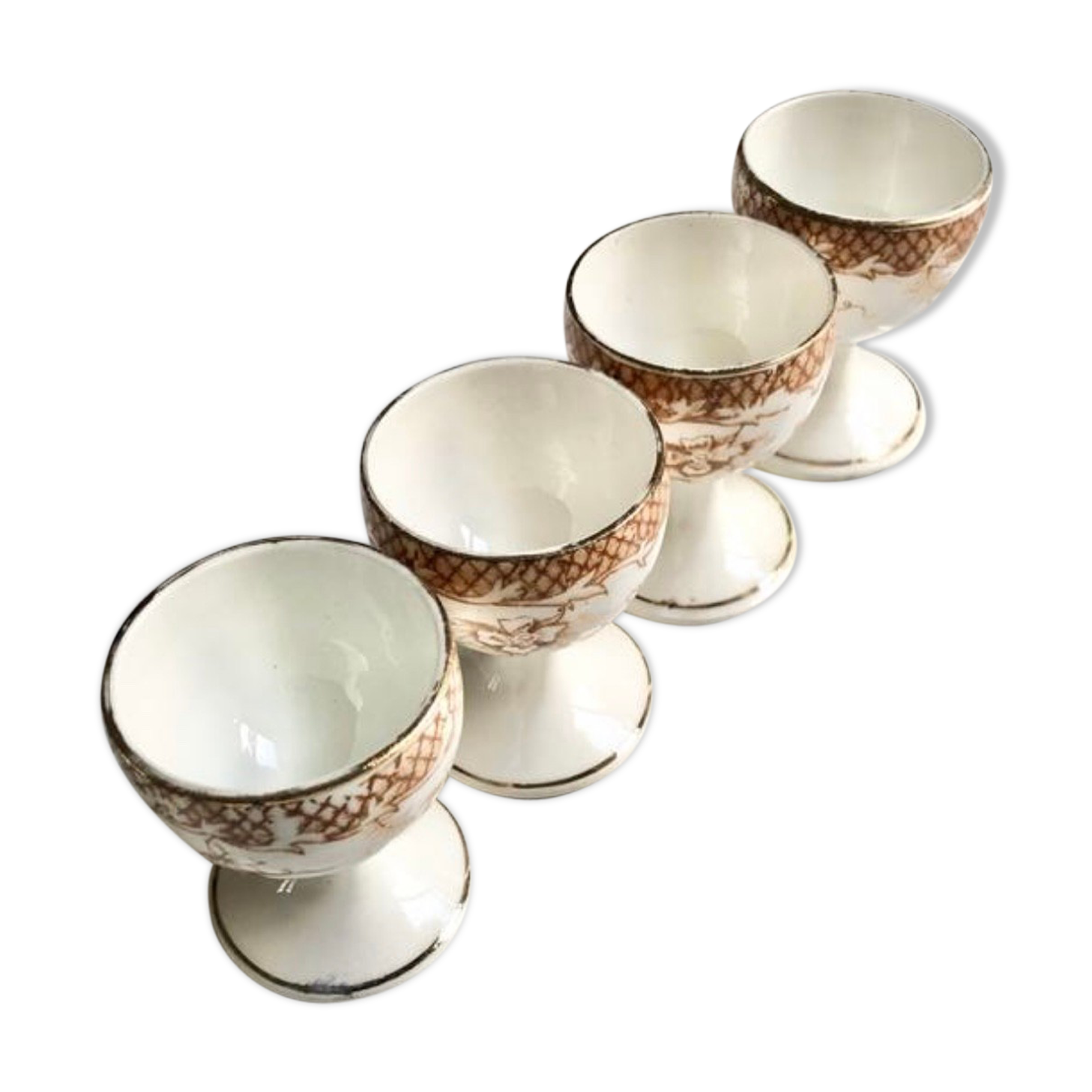 Suite of 4 old porcelain cockroaches decorated with sepia-printed leaves