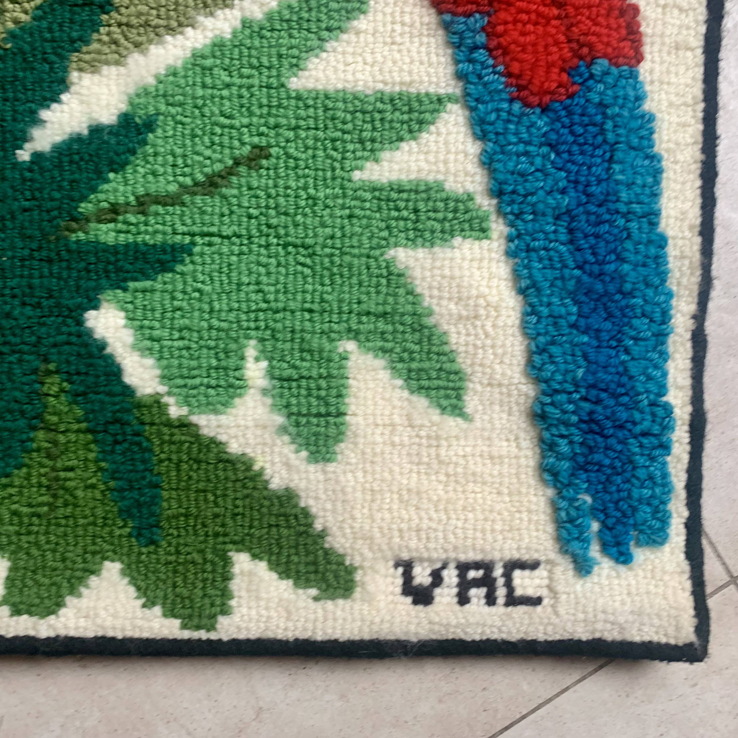 Parrot decor wall rug - Work of the Brazilian artist VAC - 1989